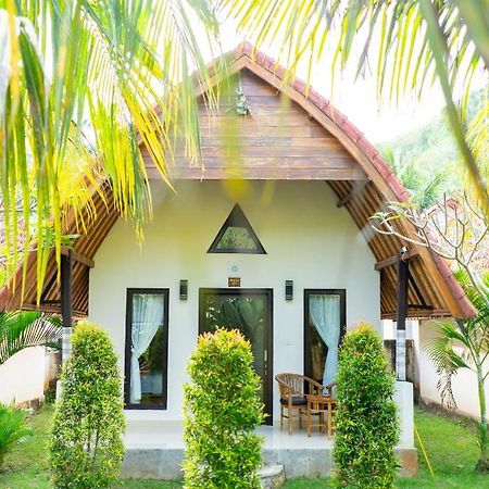 Penida Bay Village Sakti Экстерьер фото