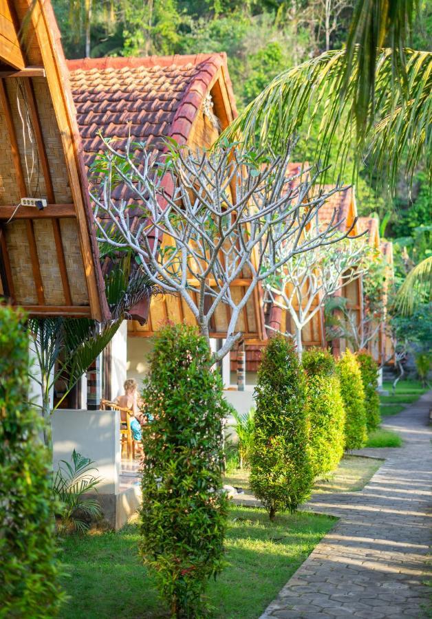Penida Bay Village Sakti Экстерьер фото
