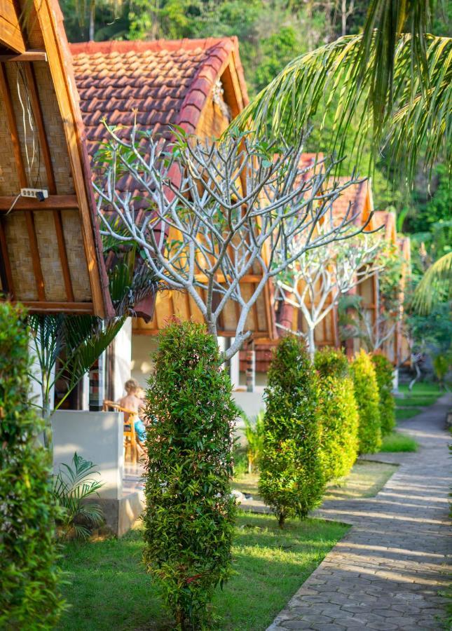 Penida Bay Village Sakti Экстерьер фото